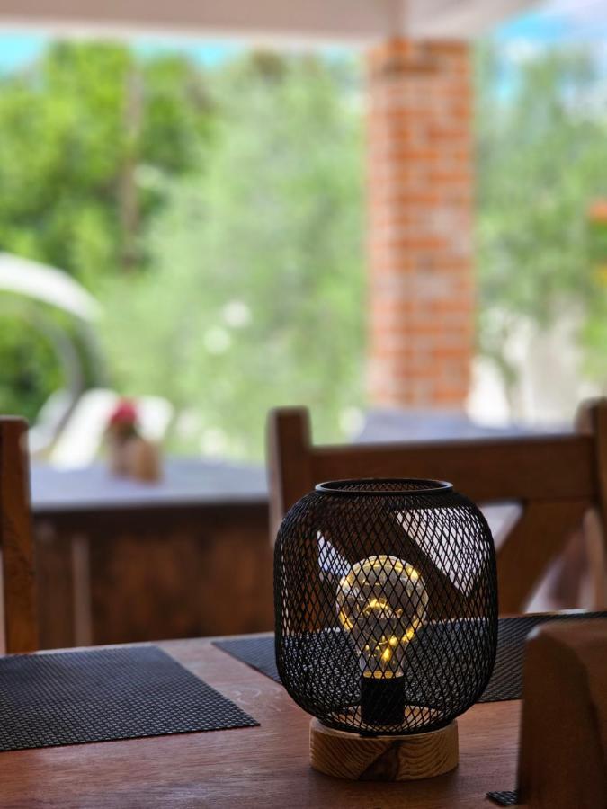 Holiday Homes Sintija Kampor Dış mekan fotoğraf