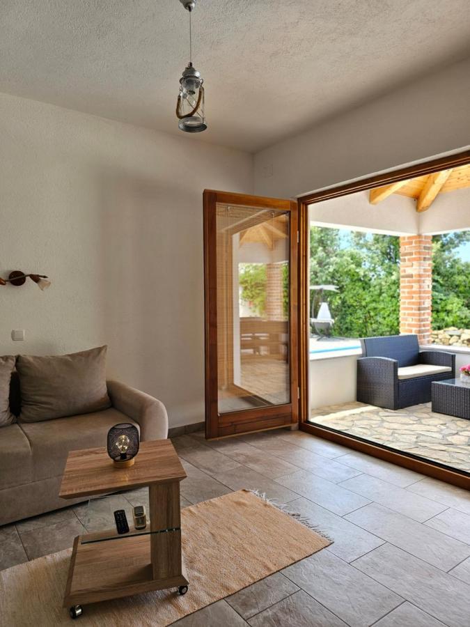 Holiday Homes Sintija Kampor Dış mekan fotoğraf